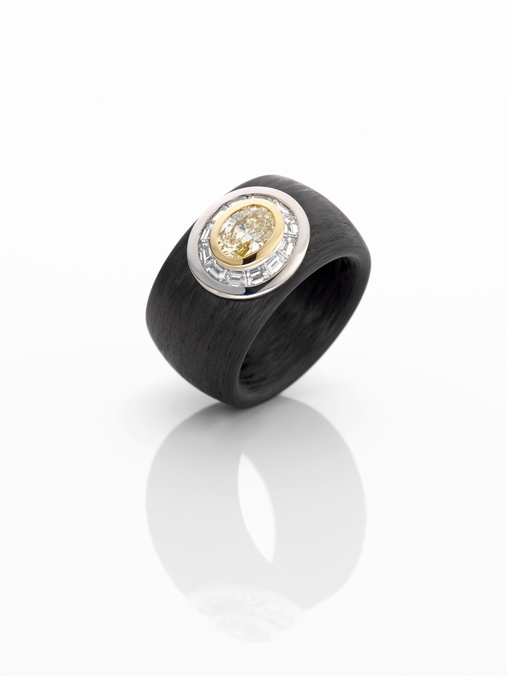 Carbon Ring