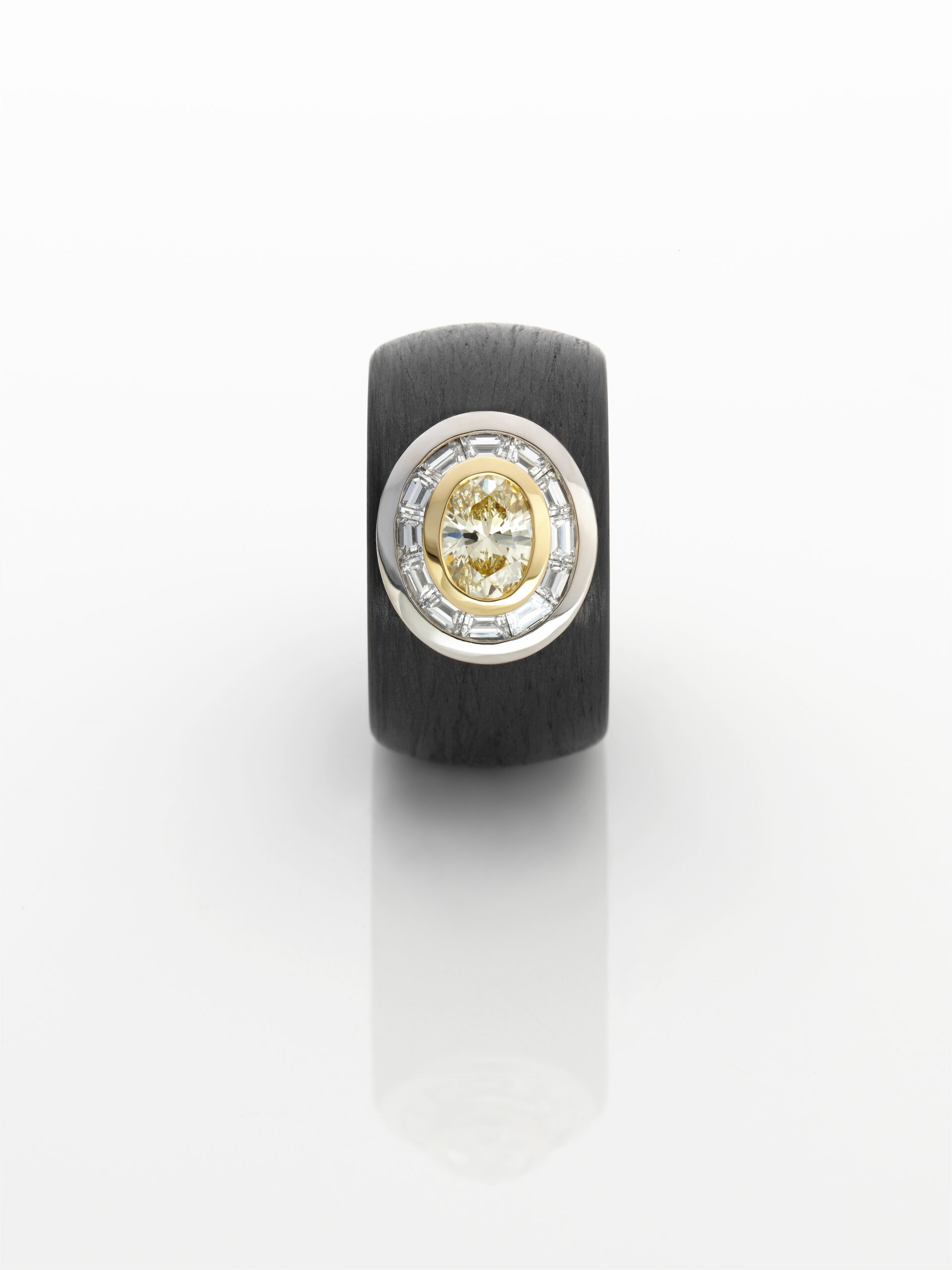 Carbon Ring
